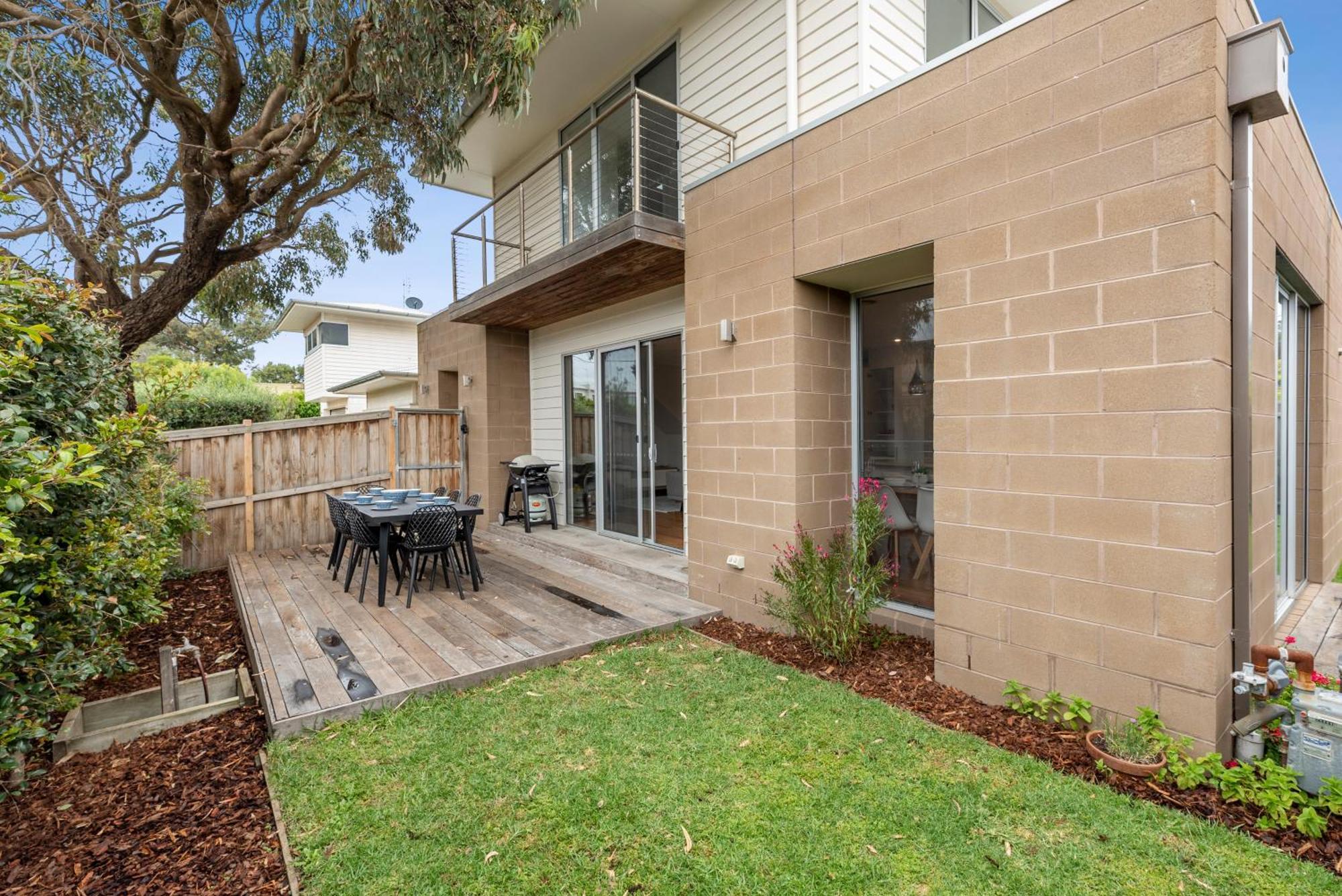 Field By The Beach Villa Ocean Grove Exterior photo